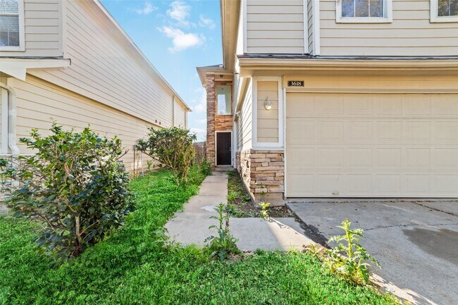 Foto del edificio - 3618 Windmill Village Dr