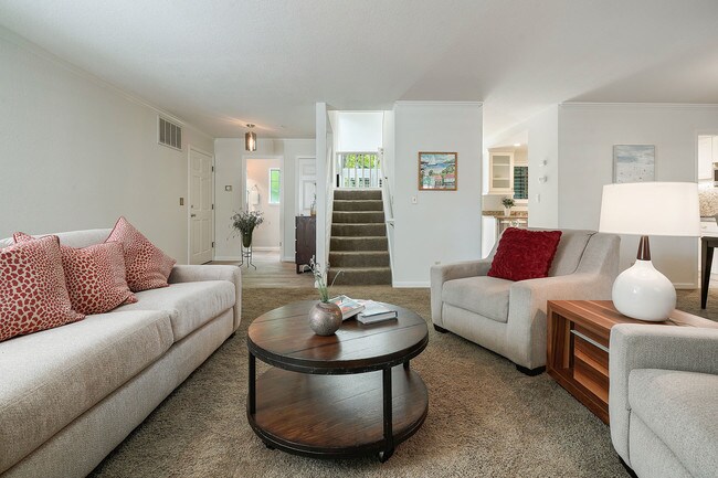 Building Photo - 54 Valley Club Cir