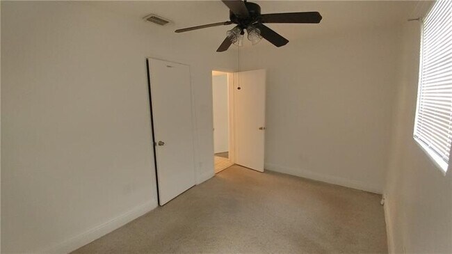 Foto del edificio - 134 SW 5th Ct