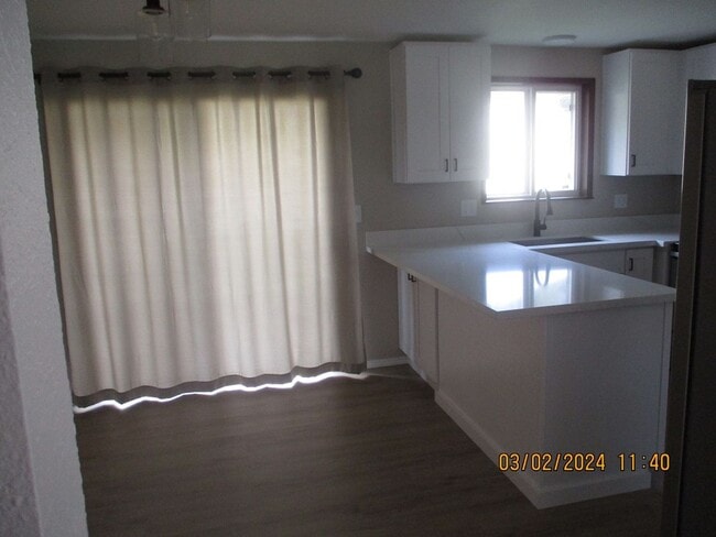 Foto del edificio - 631 N 13th St