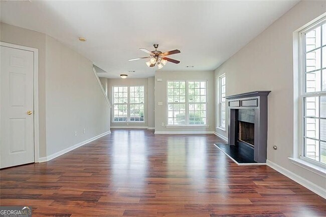Foto del edificio - 4944 Antelope Cove