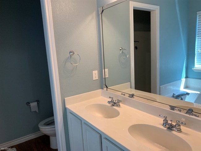 Foto del edificio - 3 br, 2 bath House - 9017 Redford Rd