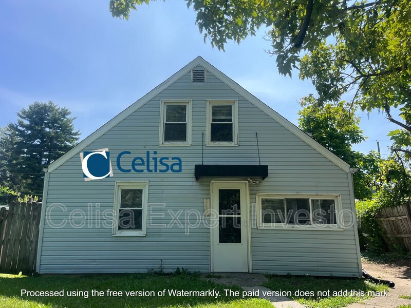 Primary Photo - 3406 McCormick Ave