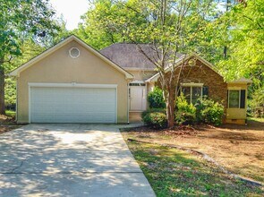 Building Photo - 127 Meadow Creek Dr