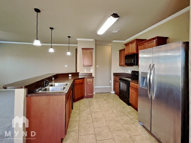 Building Photo - 154 Harvick Cir