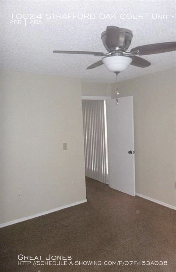 Foto del edificio - 10024 Strafford Oak Ct