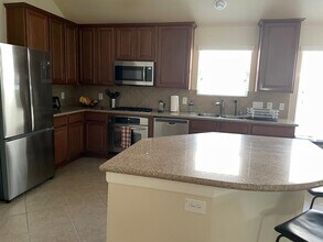 Building Photo - 31 W Spindle Tree Cir