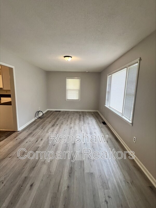 Foto del edificio - 174 Aspen Ave