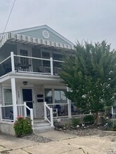 Building Photo - 120 N Melbourne Ave