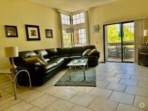 Building Photo - 2601 S Broadmoor Dr