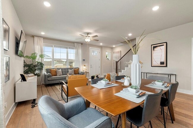 Foto del edificio - 5804 Rotunda View