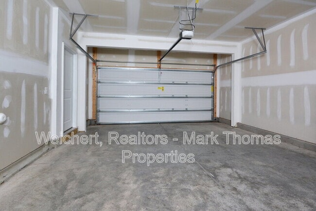 Foto del edificio - 1043 Manorhaven Dr