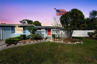 Building Photo - 4837 Skeena St