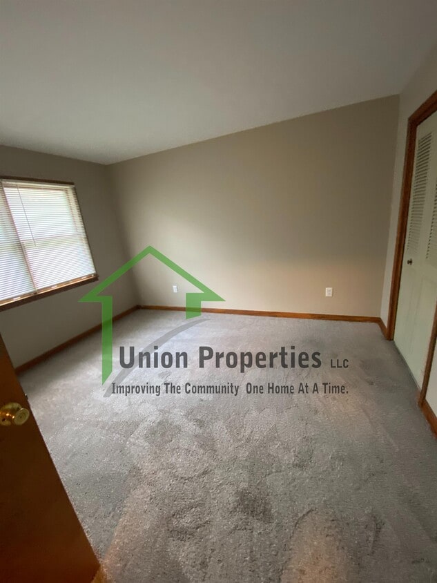 1026 Beard St, Port Huron, MI 48060 House Rental in Port Huron, MI