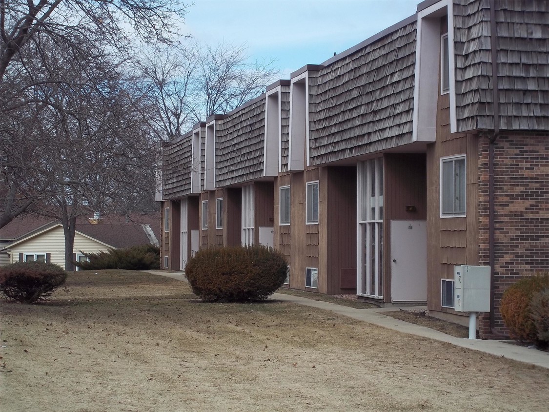 Primary Photo - 650 Kiwanis Dr