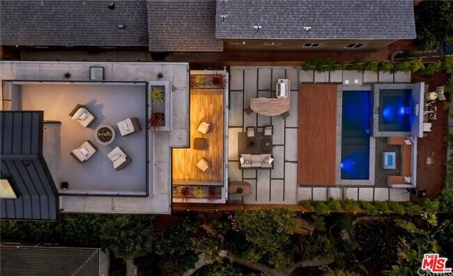 Foto del edificio - 12455 Wagner St
