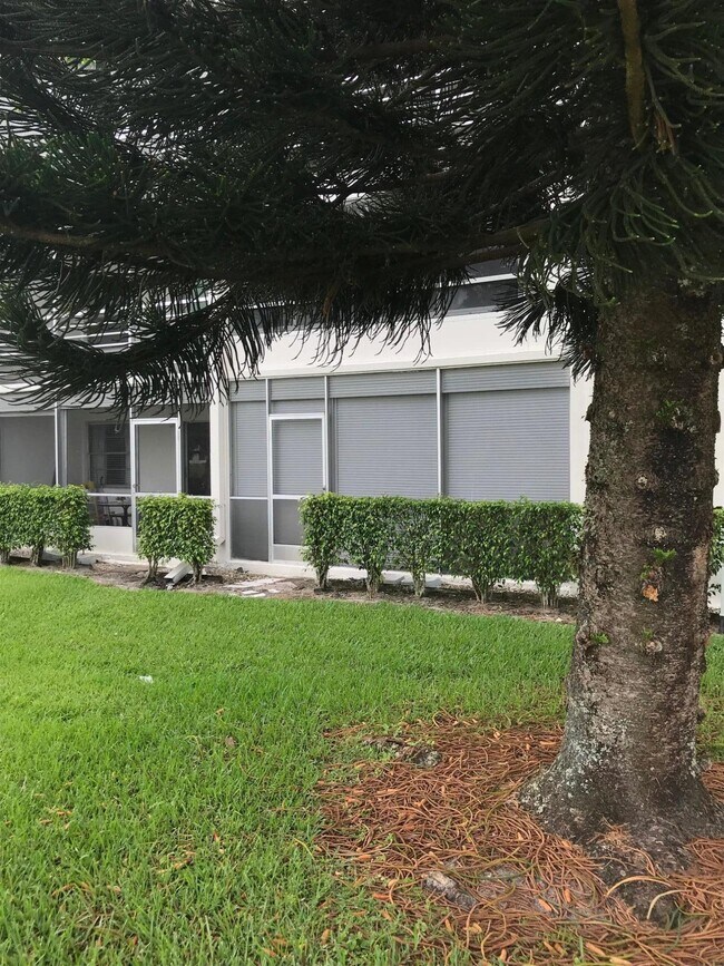 Foto del edificio - 1034 Hythe B