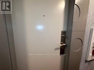 Building Photo - 30 Meadowglen Pl