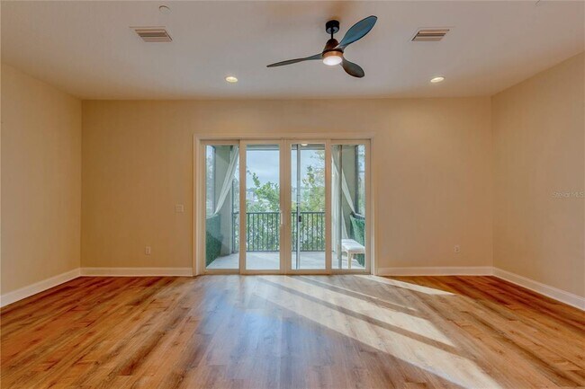 Building Photo - 10070 Bayou Grande