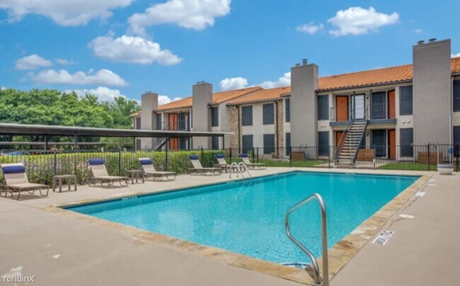 Foto del edificio - 1 br, 1 bath Condo - 5513 Crosscreek Ln Fl...