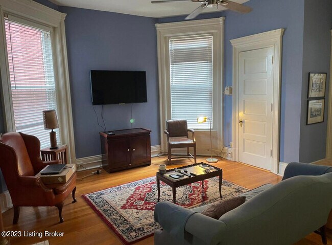 Foto del edificio - 1381 S 3rd St