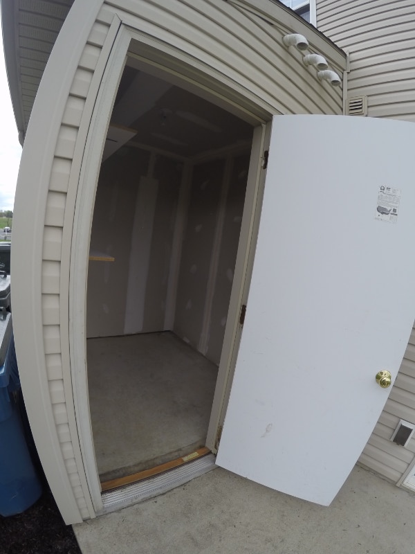 Building Photo - 2119 Quail Hollow Dr