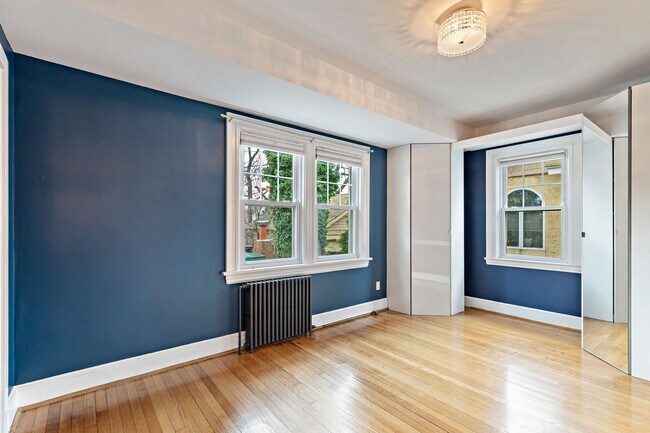 Building Photo - 730 Palisade Ave