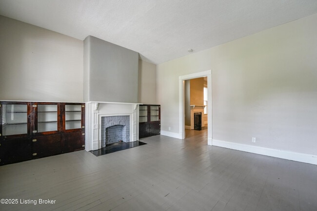 Building Photo - 4124 S 5th St