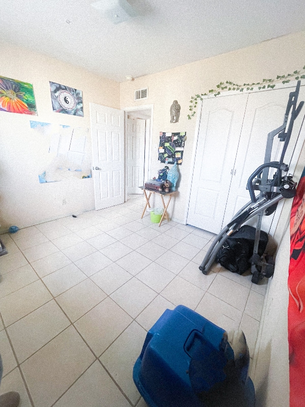 Foto del edificio - 4426 Moonlight Ave