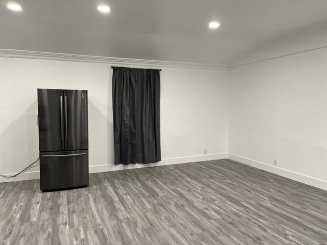 Foto del edificio - 452 N Alexander St