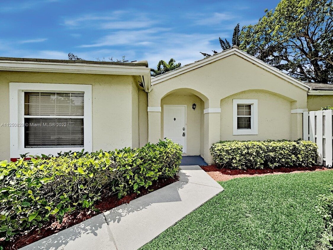 9887-nw-2nd-st-plantation-fl-33324-house-rental-in-plantation-fl