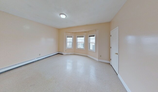 Building Photo - 33 Elmore St