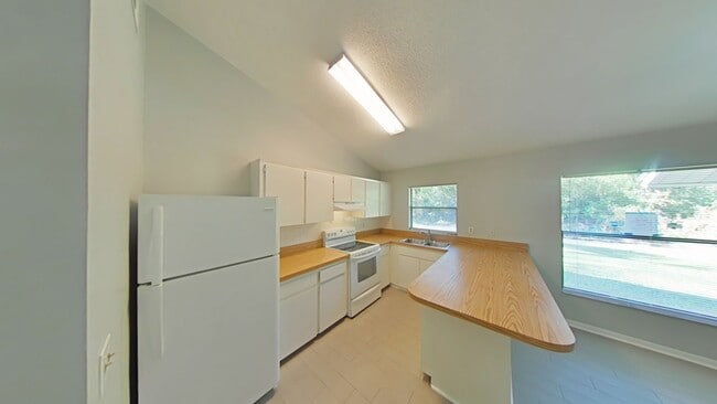 Foto del edificio - Cute and Cozy 1 Bed/1 Bath Apartment