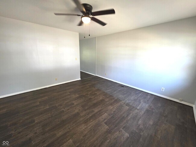 Foto del edificio - 2835 N Boehning St