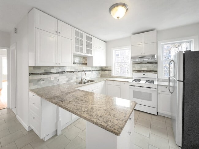 Photo - 24 Montvale St Apartment