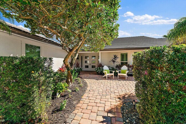 Building Photo - 8848 SE Marina Bay Dr