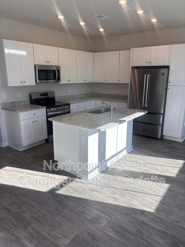 195 Cypress Holw Dr, Little River, SC 29566 House Rental in Little