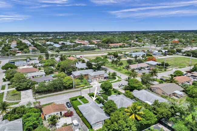 Foto del edificio - 1095 Miami Blvd