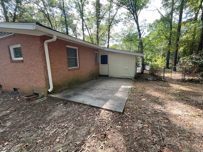 Building Photo - North Central Greensboro location, 3/2 bri...