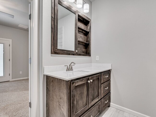 Photo - 5816 Goldfinger Rd Apartment