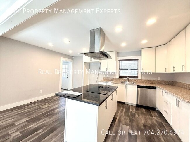 Foto del edificio - 3819 Langley Rd