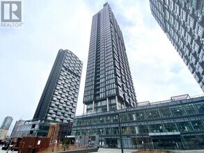 Building Photo - 1 Quarrington Ln