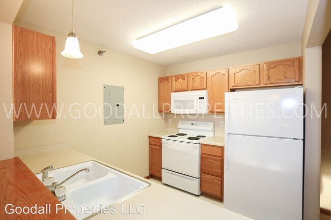 Building Photo - 2 br, 2 bath House - 2128 NW 156th Street #27