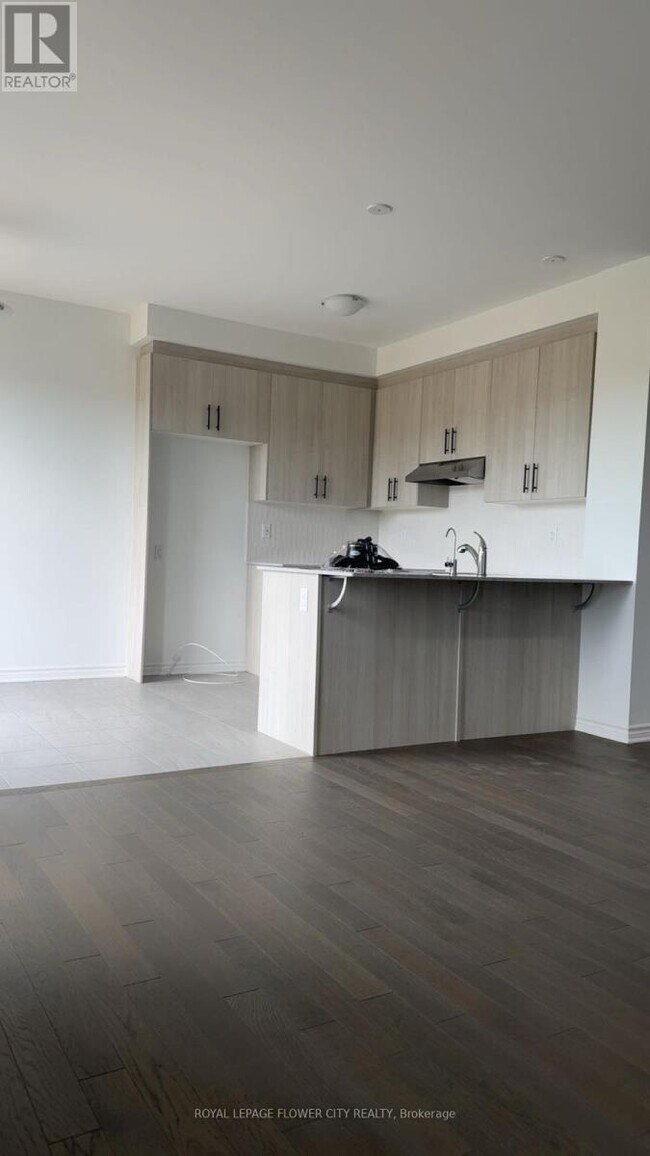 Building Photo - 19 Foxley Hts