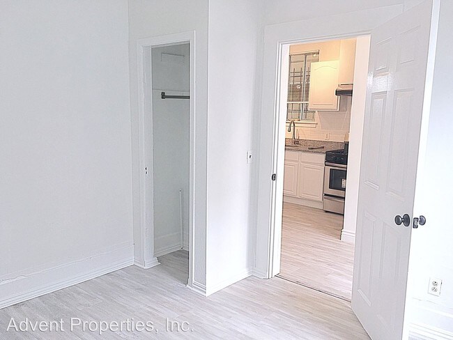 Foto del edificio - 4 br, 2 bath House - 907 Pine St