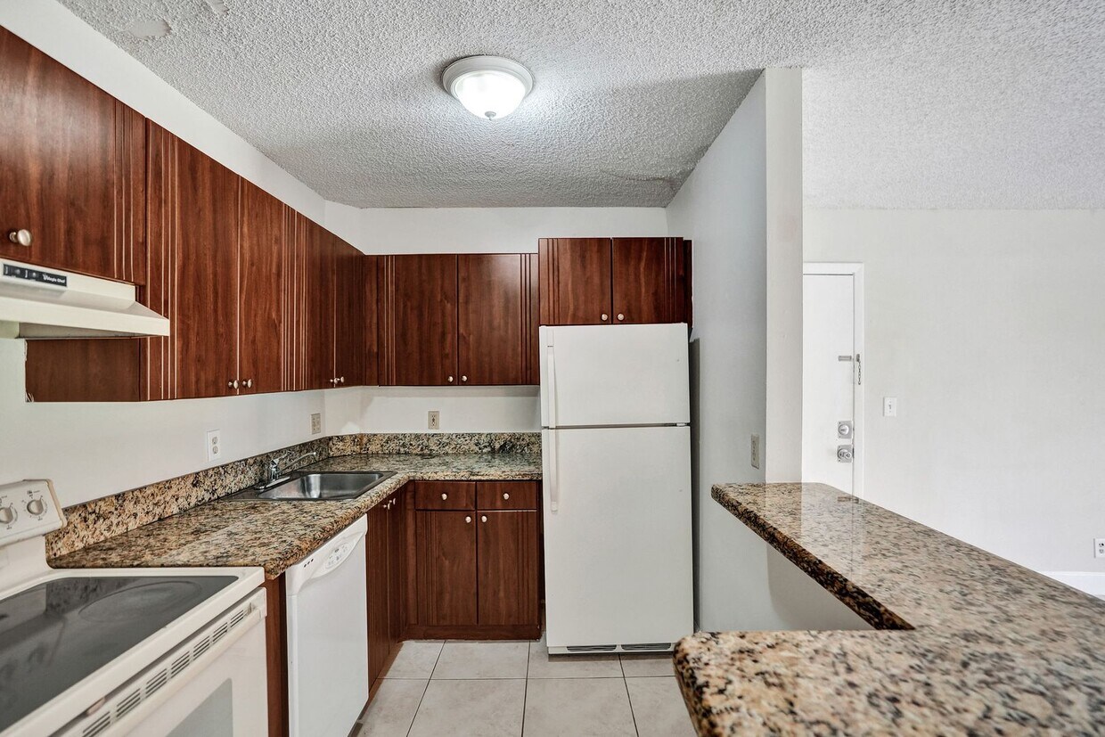 Primary Photo - Updated 2 Bed, 2 Bath 1st Floor Condo with...