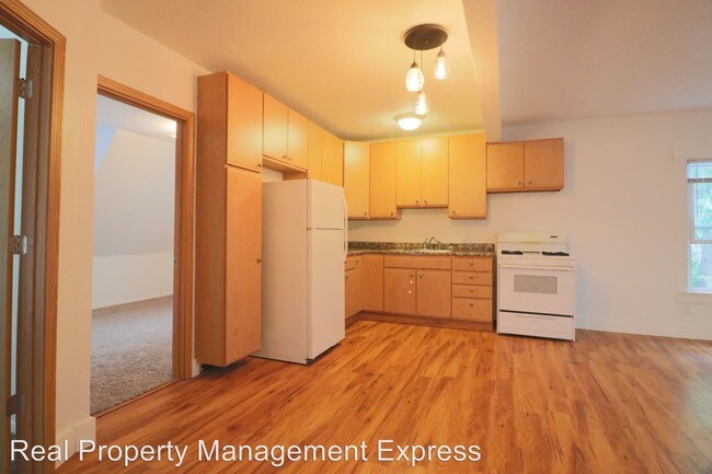 Foto del edificio - 614-616 S 1st Ave