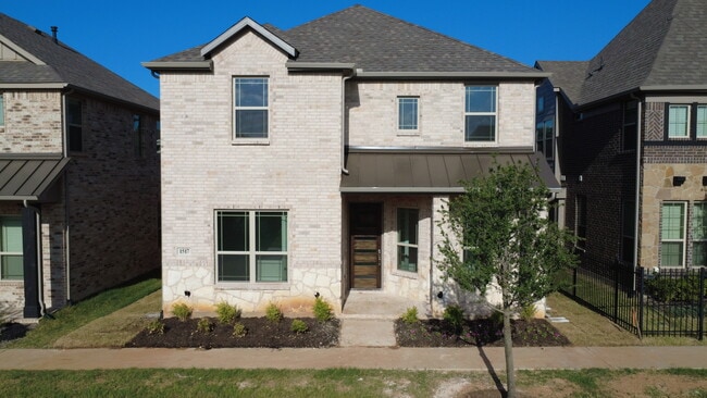 Building Photo - 1517 Pirene Aly