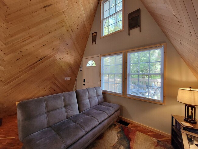 Foto del edificio - 14 Spruce Valley Ln