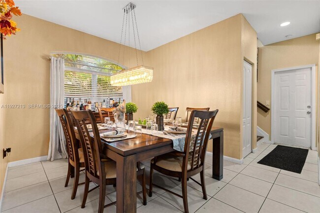 Foto del edificio - 2281 NE 37th Rd